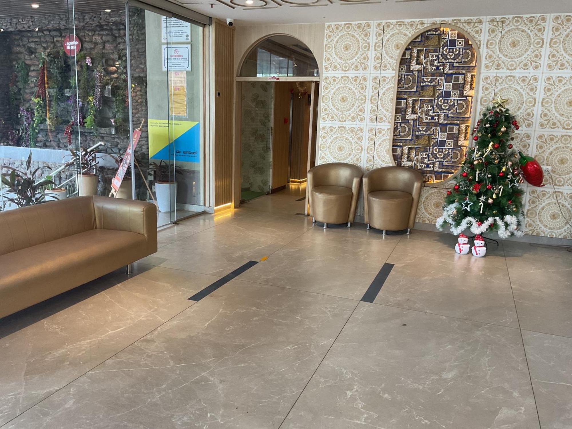 Hotel Jagadish International-Sankey Road Bangalore Extérieur photo